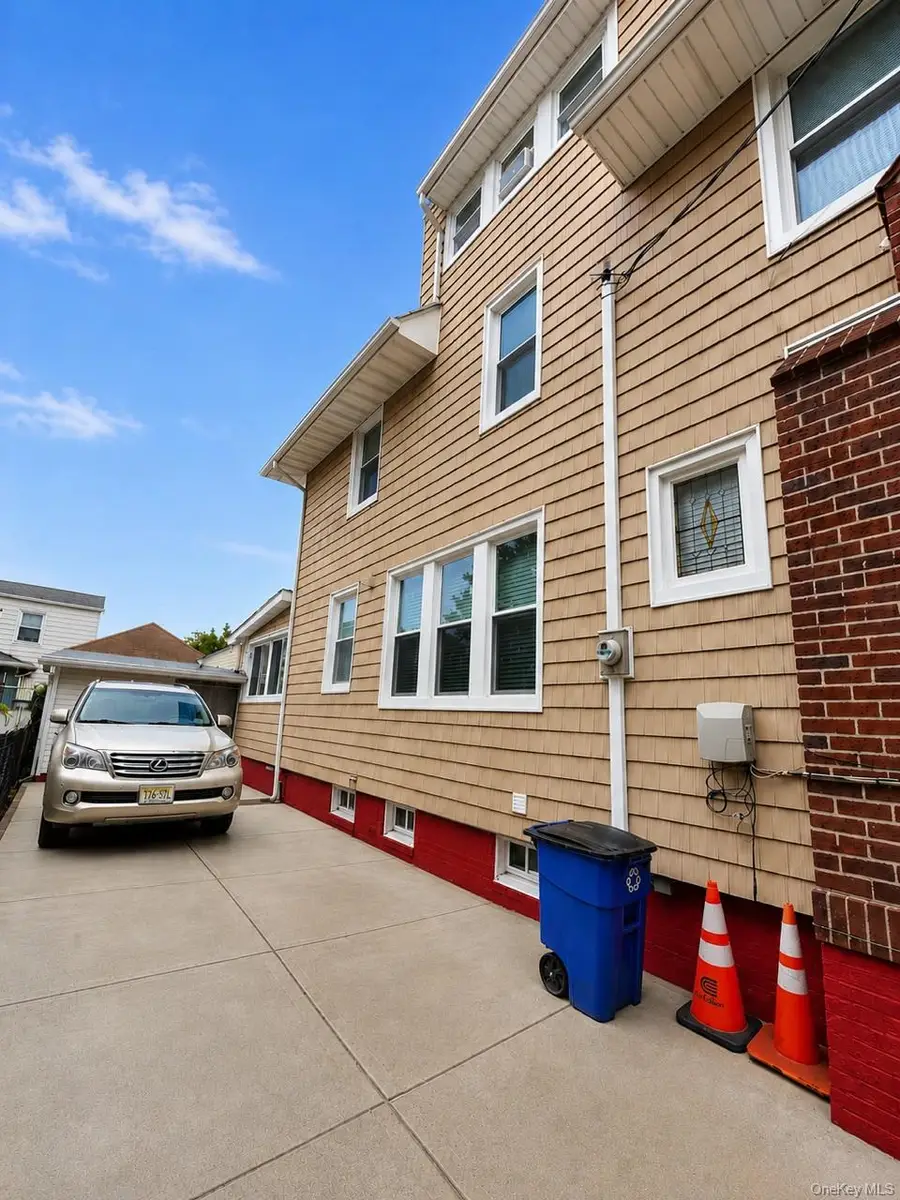9440 Springfield Boulevard, Queens Village, NY 11428 - #3