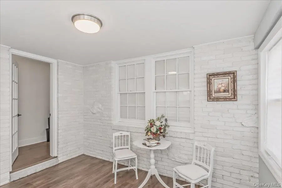 Address Withheld By Seller, East Rockaway, NY 11518 - #3