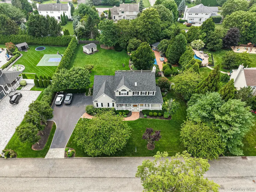 19 Sweetgum Lane, Miller Place, NY 11764 - #3