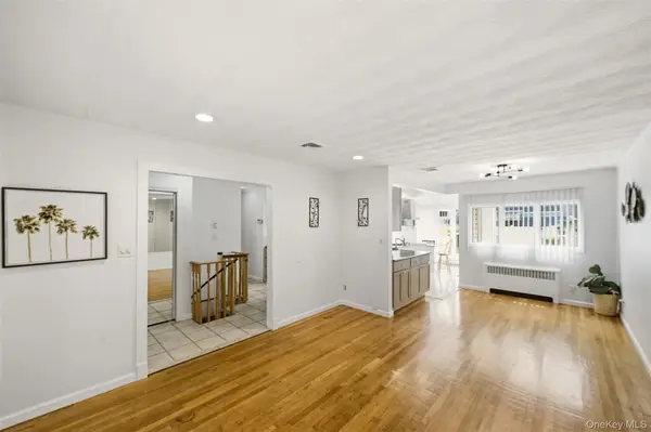 160 Clearmeadow Drive, East Meadow, NY 11554