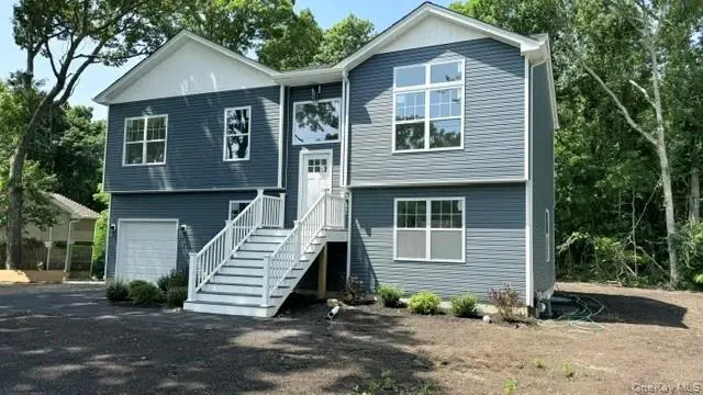 964 Sipp Avenue, Medford, NY 11763 - #2