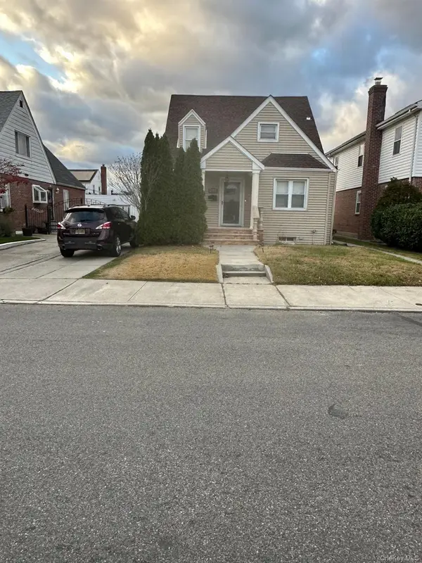 116-14 233rd Street Street, Cambria Heights, NY 11411