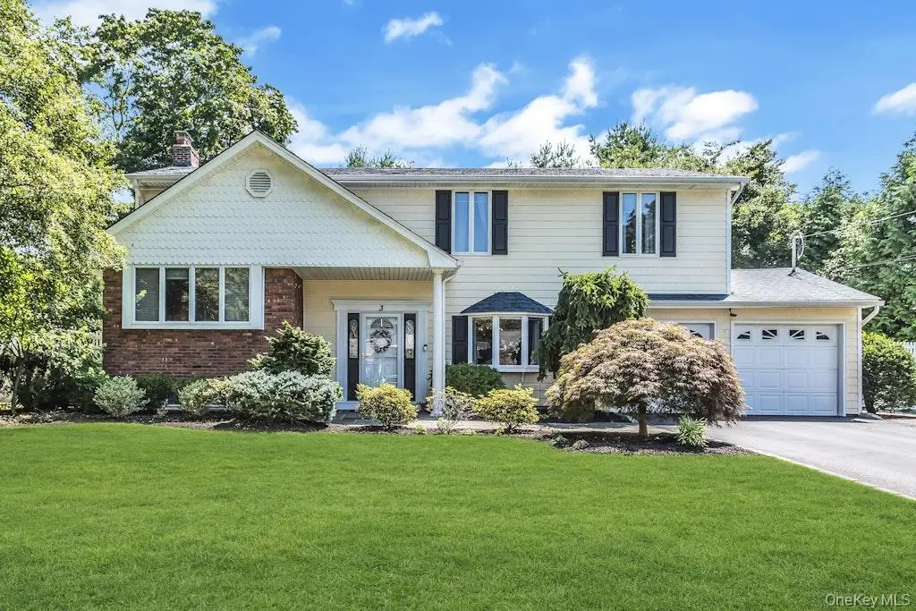 3 Windsor Place, Melville, NY 11747 - #1