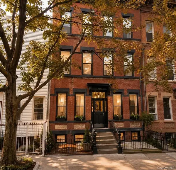 28 St Nicholas Avenue #2L, Brooklyn, NY 11237