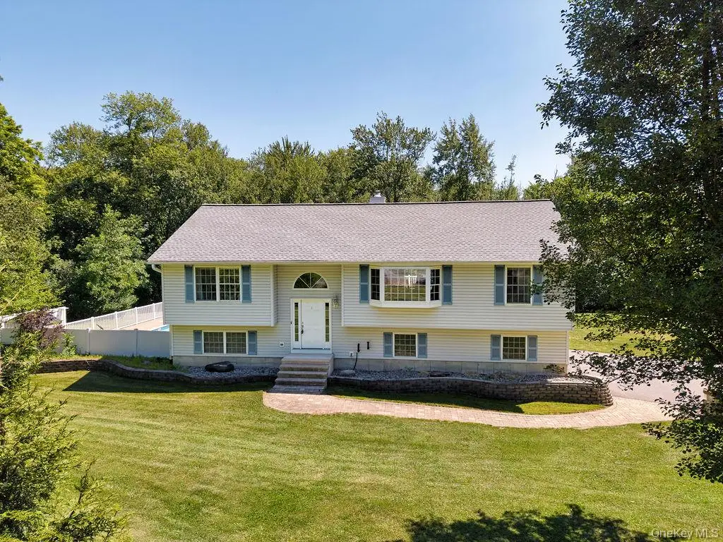 3 Justbrand Lane, Poughkeepsie, NY 12603 - #1