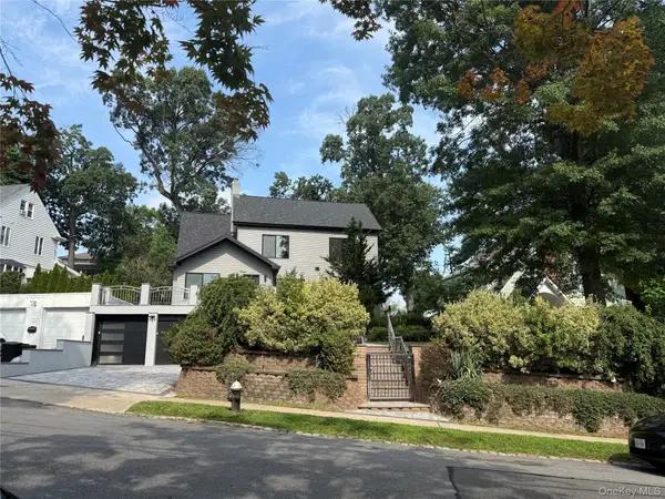 49-32 Annadale Lane, Little Neck, NY 11362