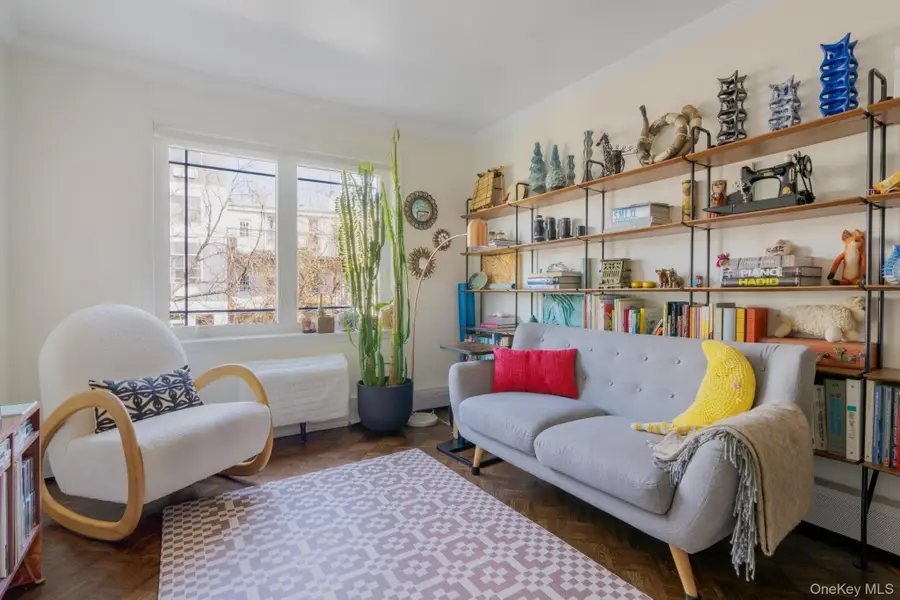25 Meserole Street #3R, Brooklyn, NY 11206 - #2