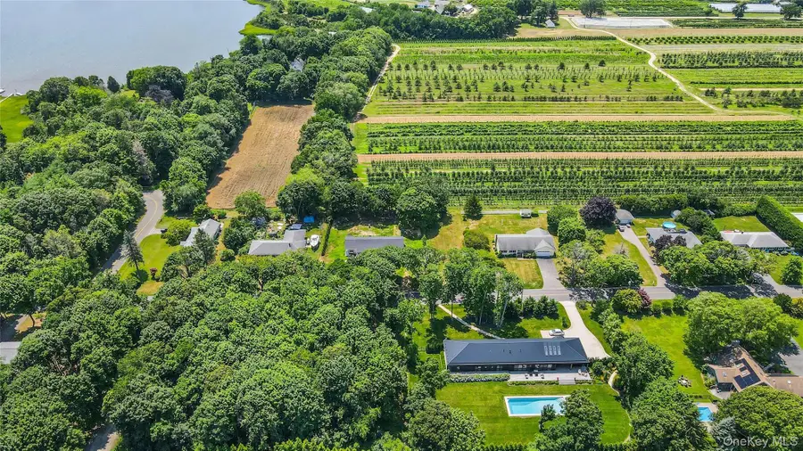 2105 Pequash Avenue, Cutchogue, NY 11935 - #3