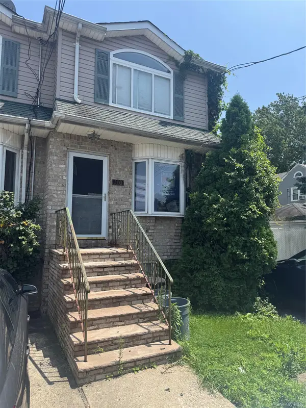 110 Lyceum Court, Staten Island, NY 10310