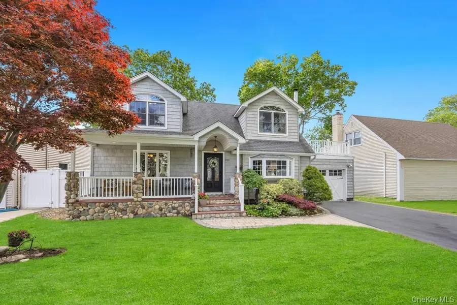 263 Charles Avenue, Massapequa Park, NY 11762 - #2