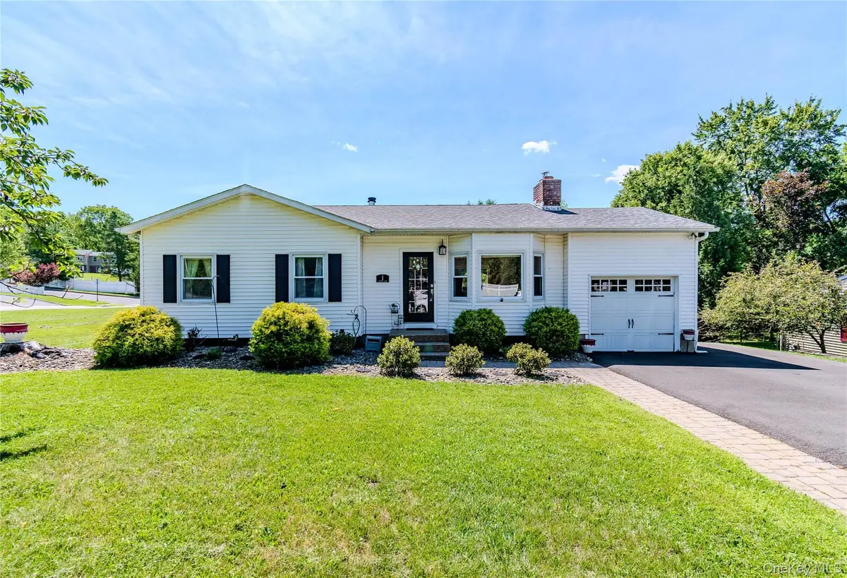 1 Patriot Lane, Washingtonville, NY 10992 - #1