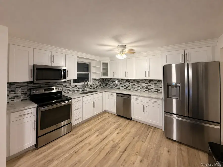 65 Biscayne Drive, Selden, NY 11784 - #3