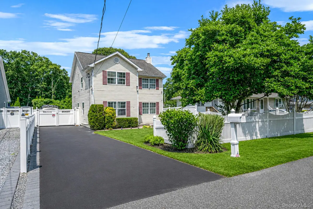 37 Champlin Street, Ronkonkoma, NY 11779 - #1