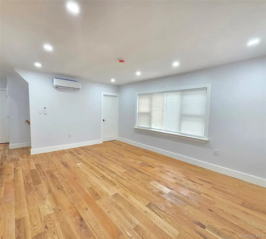 21624 132nd Avenue, Jamaica, NY 11413 - #3
