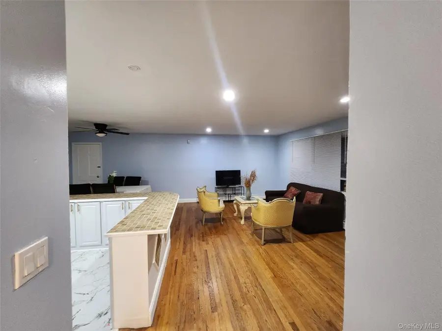 182 New York Avenue, Bay Shore, NY 11706 - #3