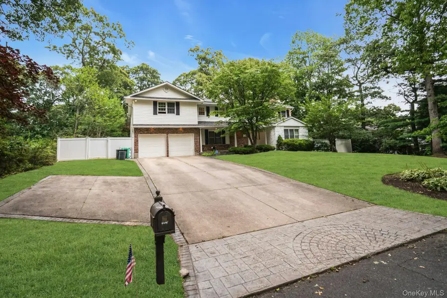 48 Colby Drive, Dix Hills, NY 11746 - #3
