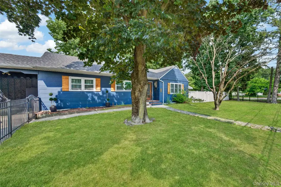 249 Bay Shore Road, Bay Shore, NY 11706 - #2