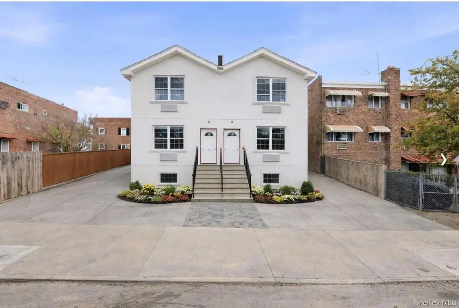 957 E 229th Street, Bronx, NY 10466 - #2