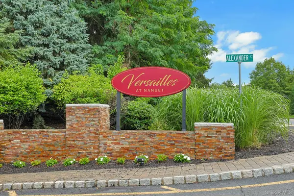 60 Alexander Court, Nanuet, NY 10954