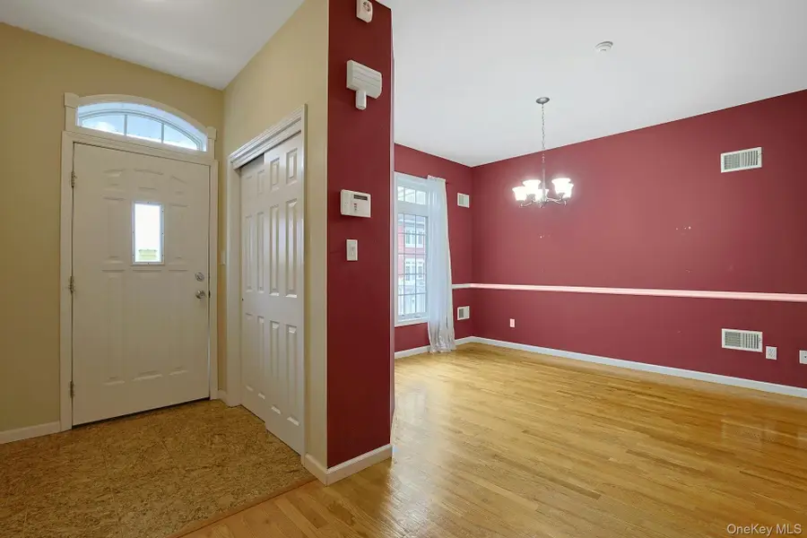 60 Alexander Court, Nanuet, NY 10954 - #3
