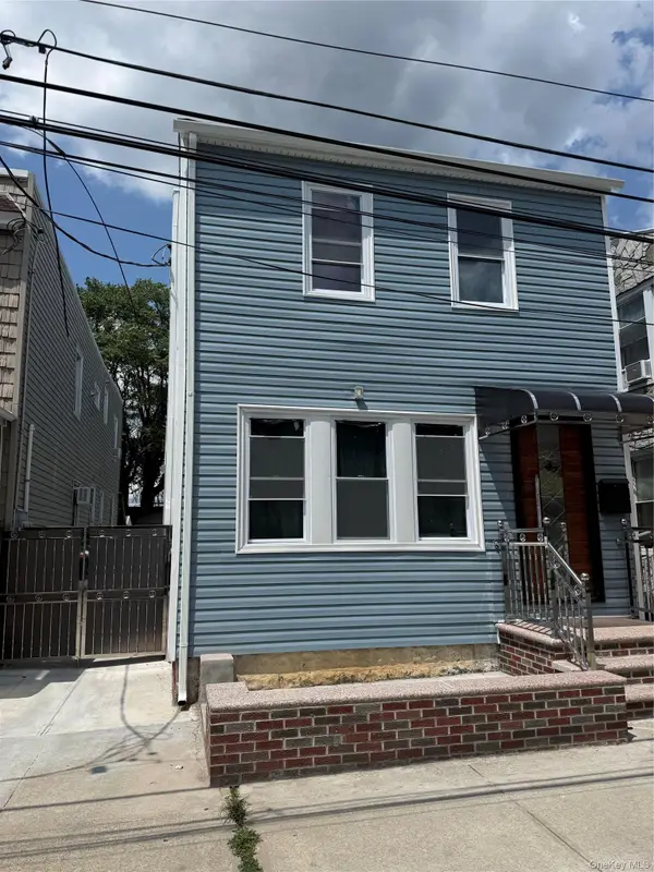 13037 92nd Avenue, Richmond Hill, NY 11418