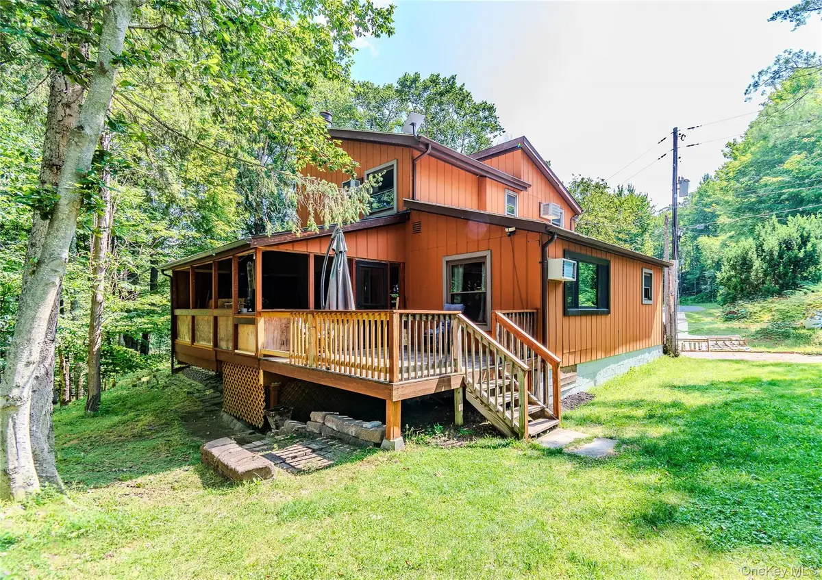 15 Winterthur Road, Woodridge, NY 12789 - #1