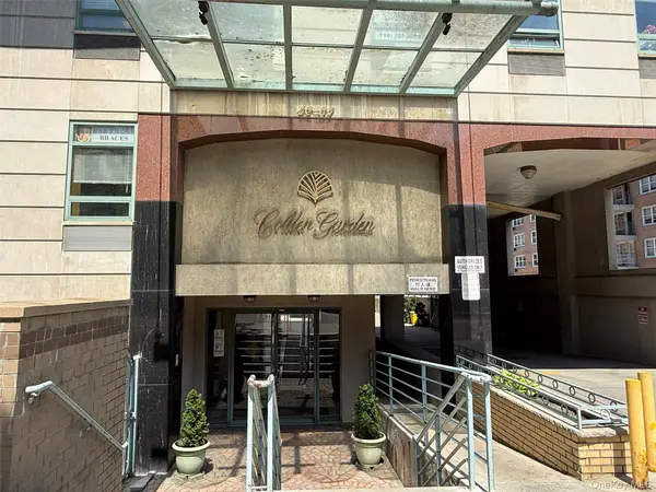4231 Colden Street #F7A, Flushing, NY 11355