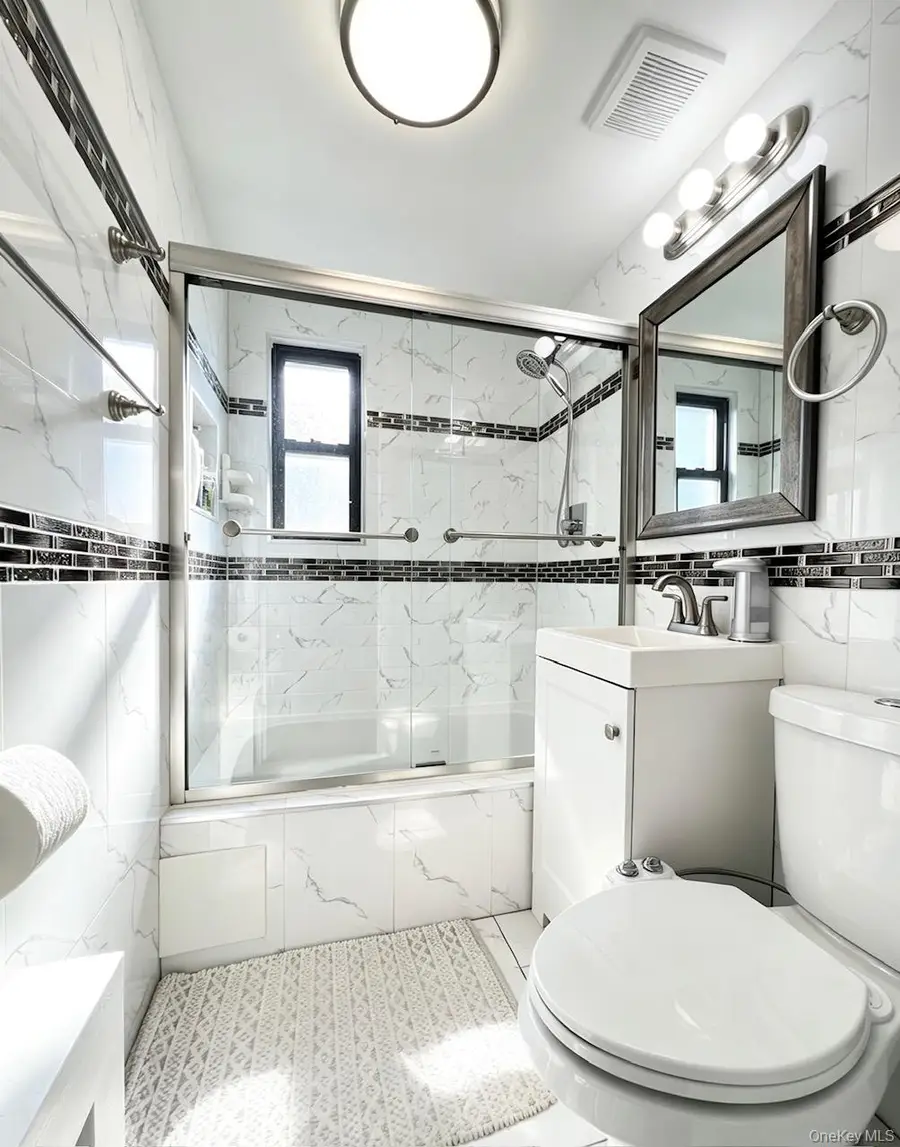 13714 68th Drive #B, Flushing, NY 11367 - #2