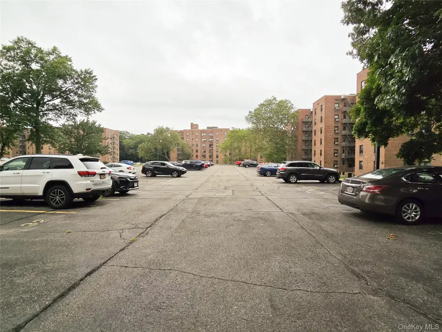 211-10 73rd Avenue #3D, Bayside, NY 11364 - #2