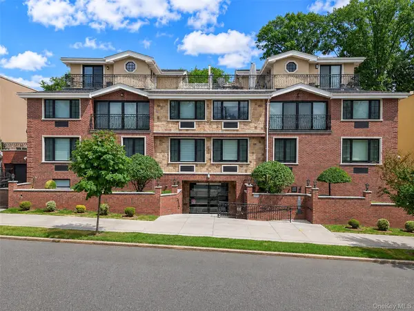 185 Battery Avenue #2A, Brooklyn, NY 11209