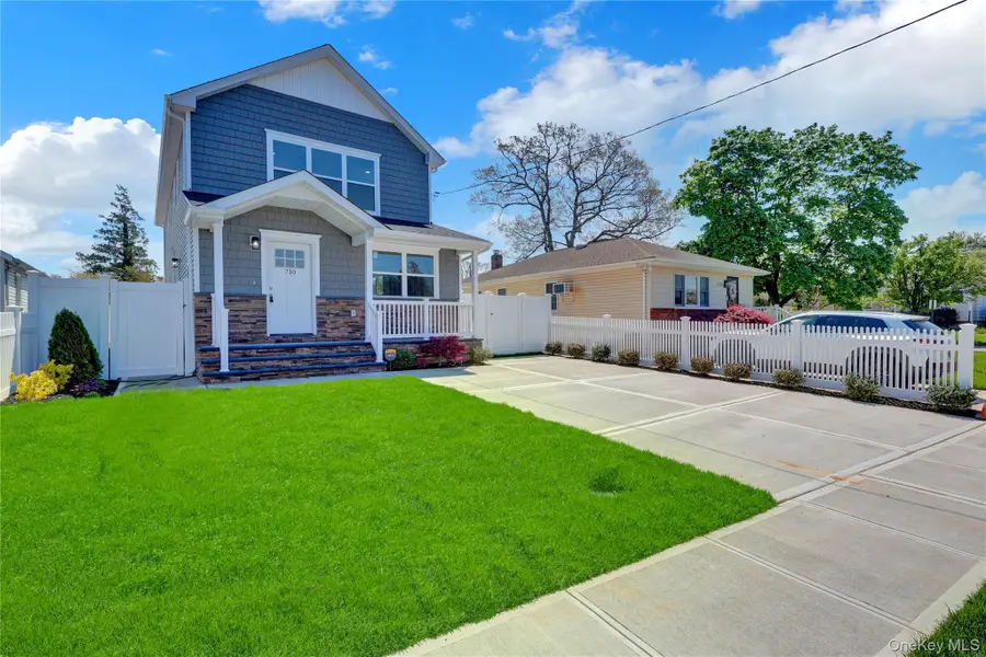 710 Franklin Avenue, Massapequa, NY 11758 - #3