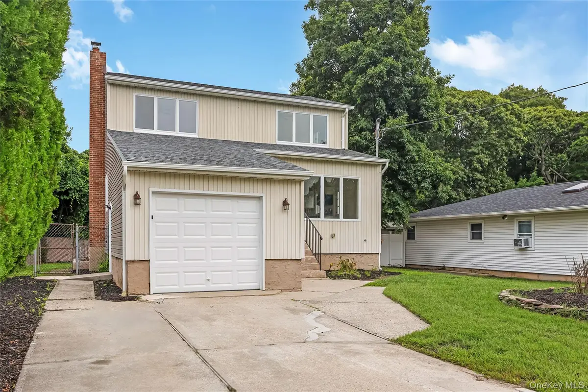 65 Westminster Drive, Shirley, NY 11967 - #1