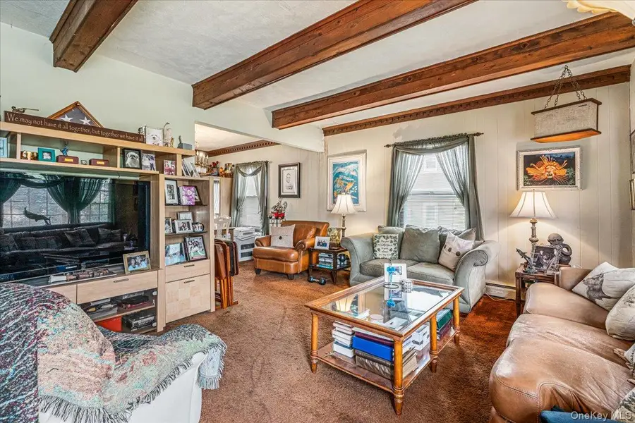 32 Aldred Avenue, Rockville Centre, NY 11570 - #3