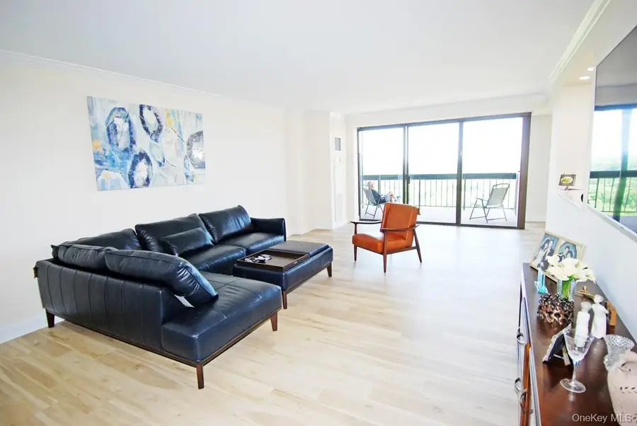 27110 Grand Central #22G, Queens, NY 11005 - #2