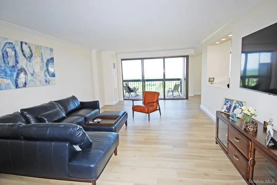 27110 Grand Central #22G, Queens, NY 11005 - #3