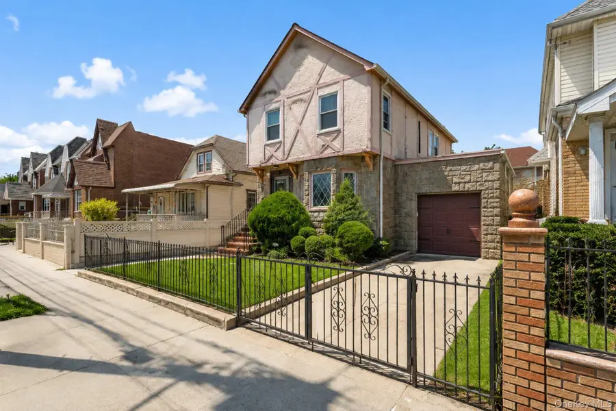 128-17 115th Avenue, South Ozone Park, NY 11420 - #2