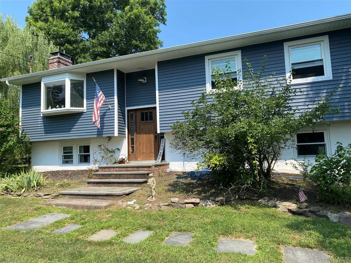11 High Hill Avenue, Warwick, NY 10990 - #1