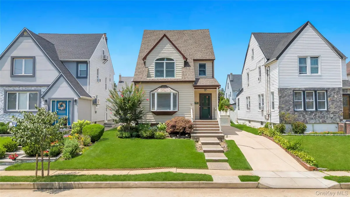 232 Locust Street, Valley Stream, NY 11581 - #1