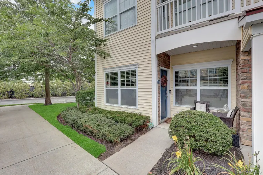 10 Lager Lane, Patchogue, NY 11772 - #2