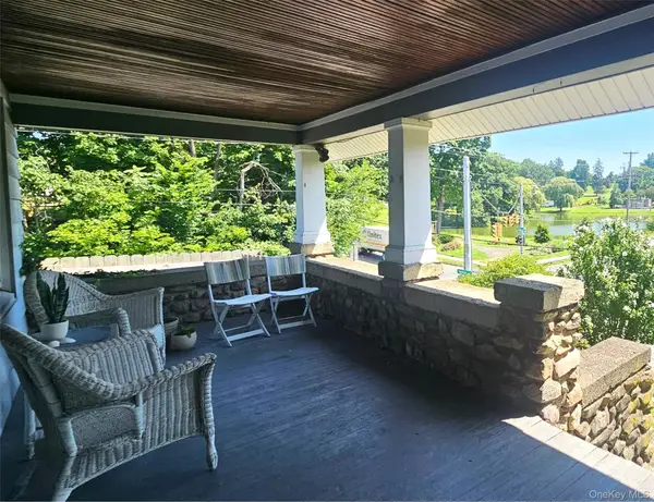 97 Robinson Avenue, Newburgh, NY 12550