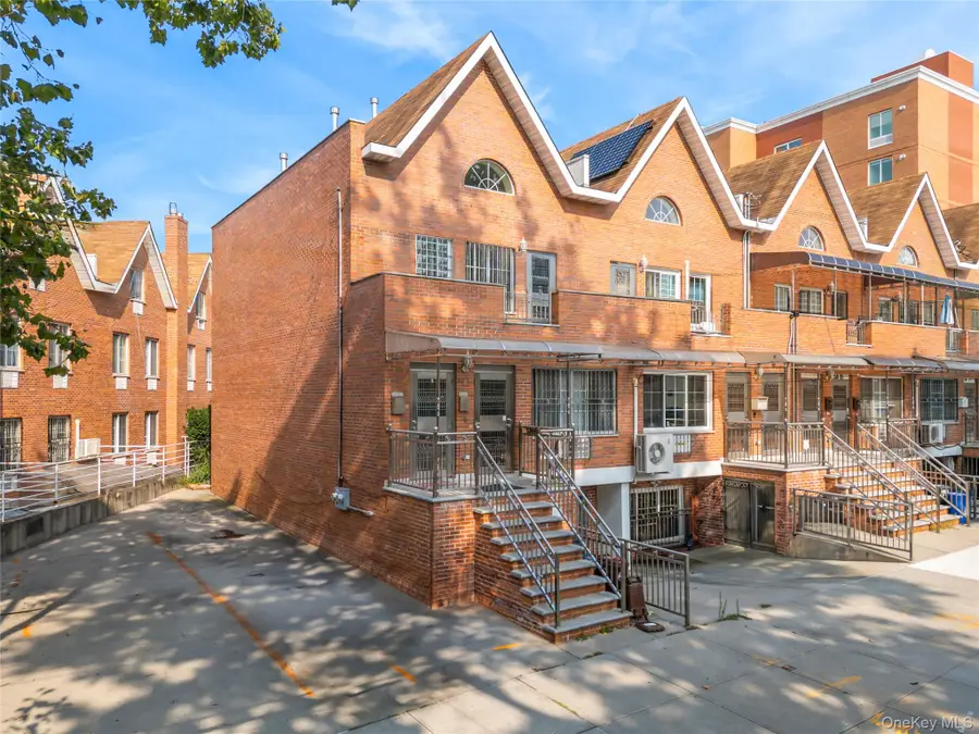 58-11 183rd Street, Fresh Meadows, NY 11365 - #2