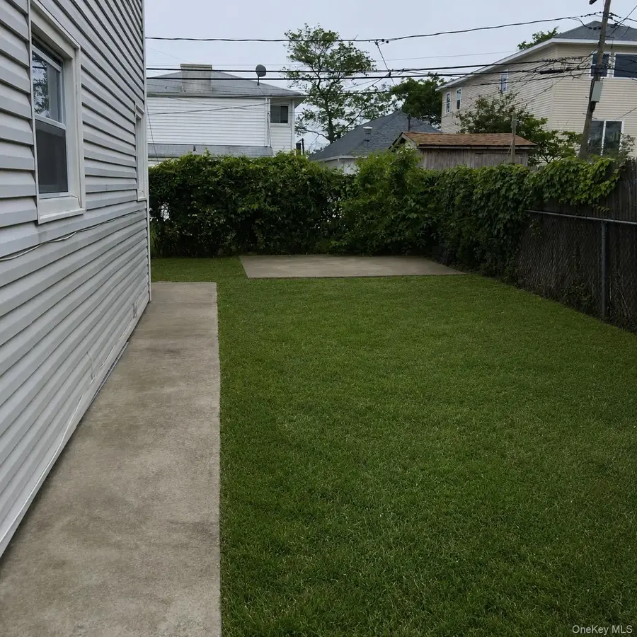 29 Julian Place, Island Park, NY 11558 - #2