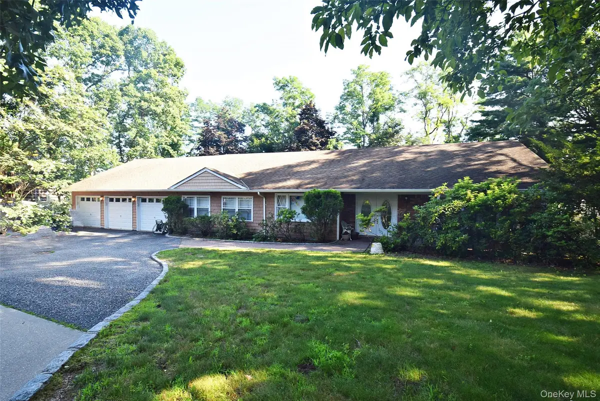29 Ivy Hill Drive, Smithtown, NY 11787 - #1