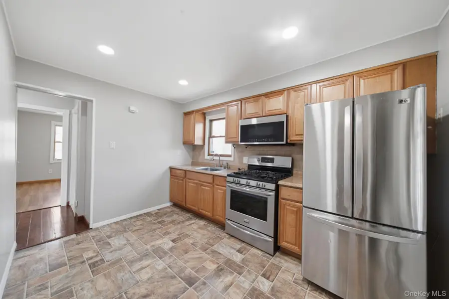 12 Nelson Street, Elmont, NY 11003 - #3