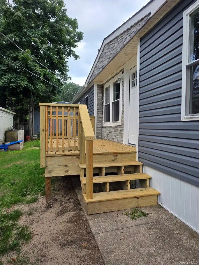 309-15 Fanning Boulevard, Riverhead, NY 11901 - #2