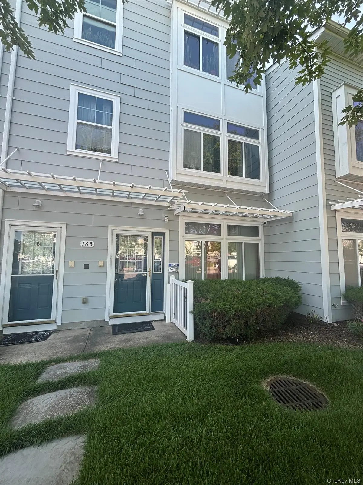 165 Commodore Circle W, Arverne, NY 11692 - #1