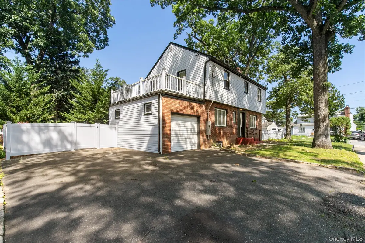 329 E Euclid Street, Valley Stream, NY 11580 - #1