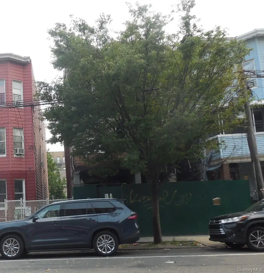 2166 Crotona Avenue, Bronx, NY 10457 - #2