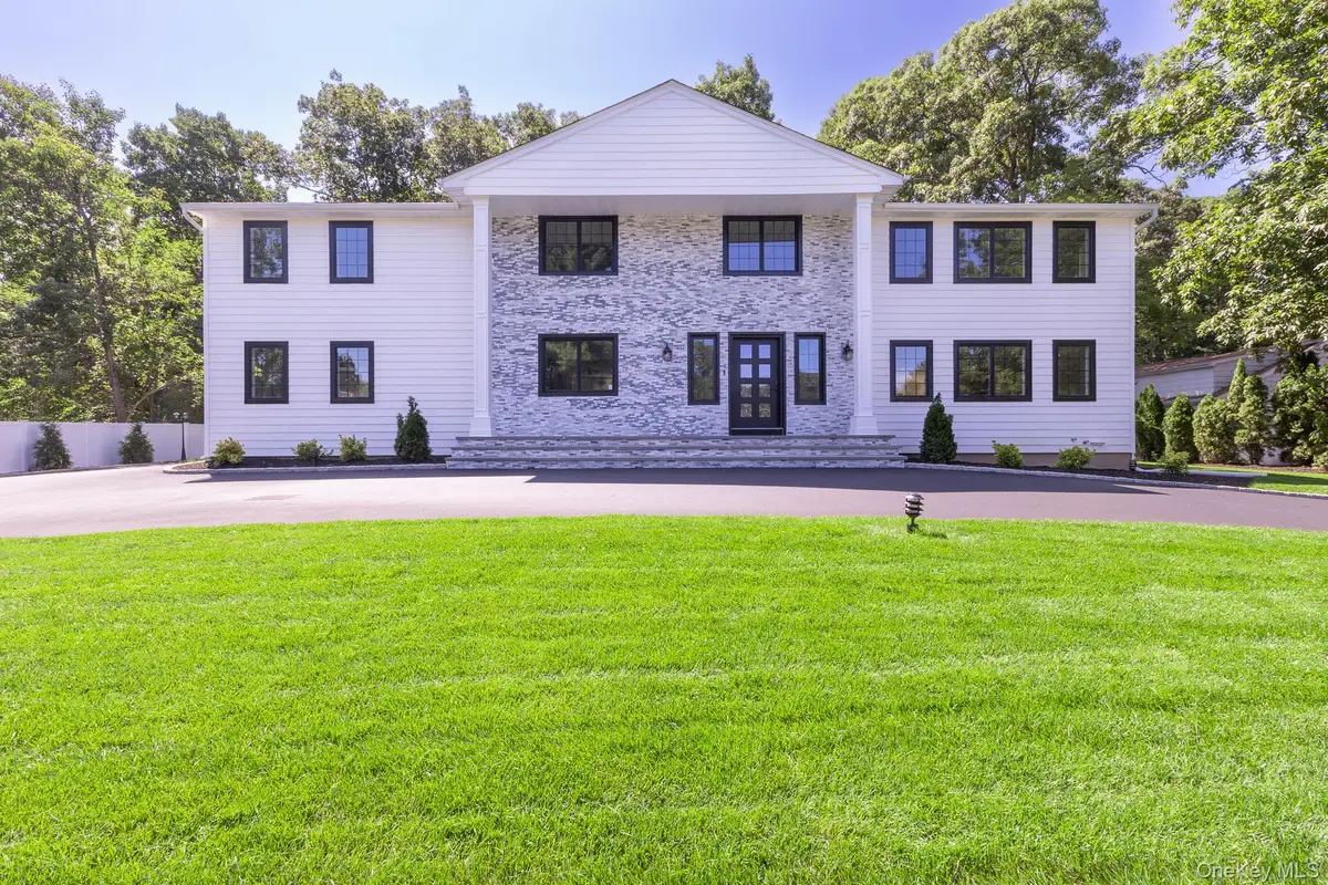 5 Hemingway Drive, Dix Hills, NY 11746 - #1