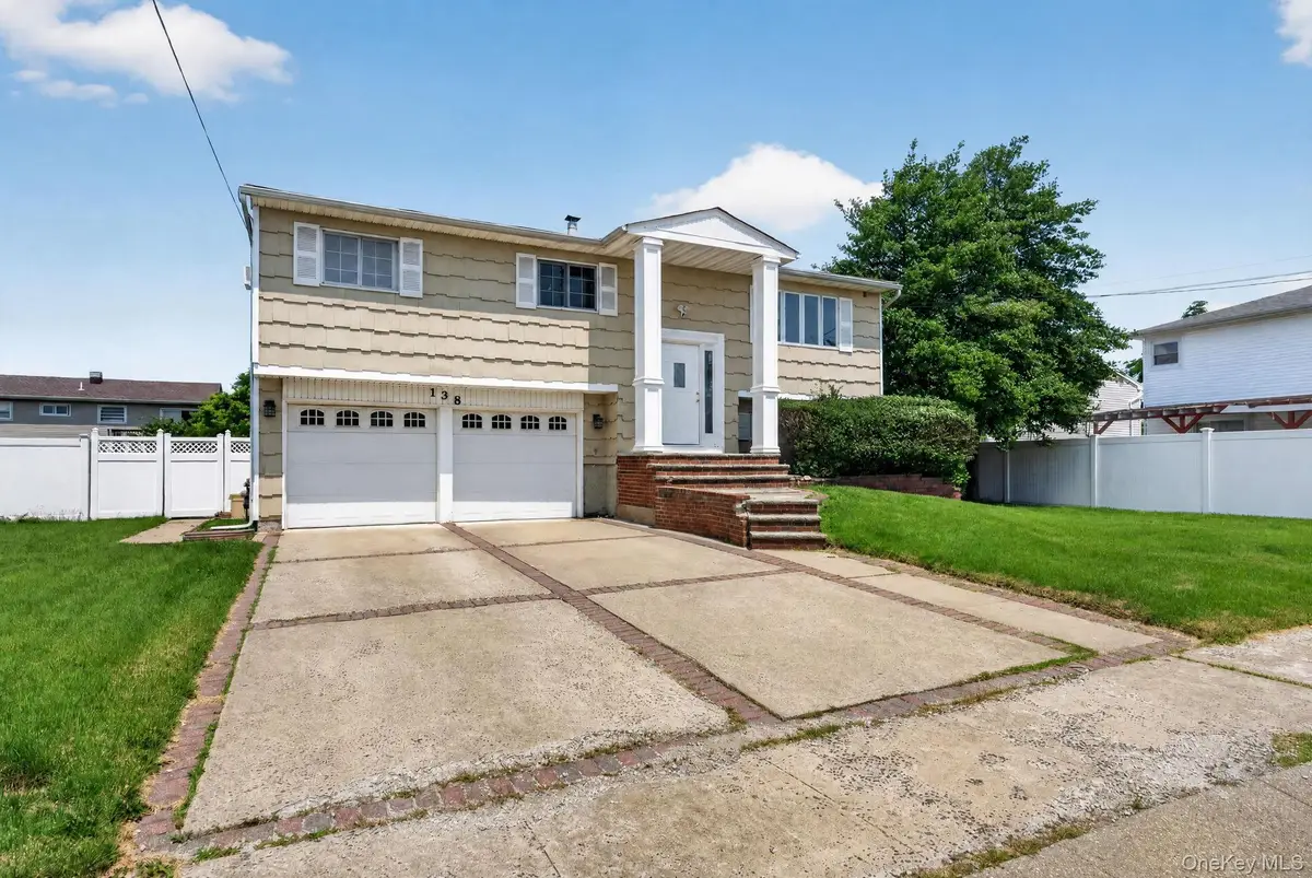 138 Spring Street, Massapequa, NY 11758 - #1